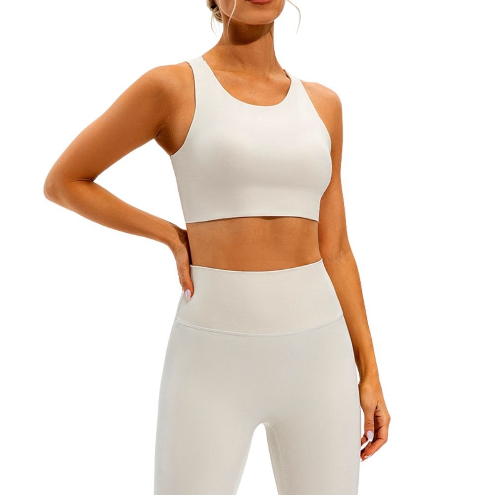 Mason | Supportive High Neck Sports Bra for Active Lifestyles 1